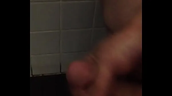 Public bathroom cum shotمقاطع فيديو رائعة جديدة
