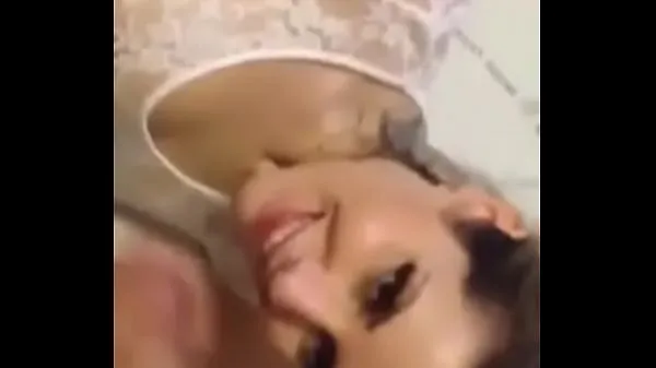 Nye loira safada tomando leitinho na cara kule videoer