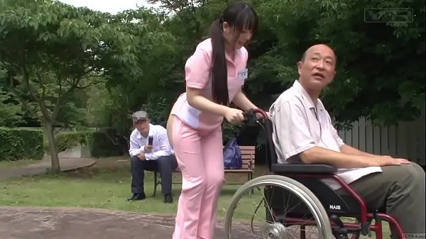 Nouvelles Sous-titré japonais à moitié soignant en plein air vidéos sympas