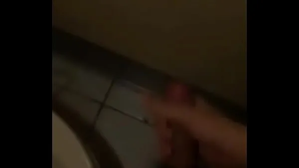 Japanese gay cumshot in public toilet Video keren baru