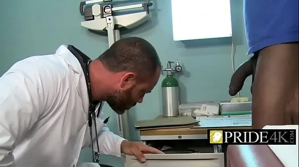 Nové Kinky gay doctor checking royal black rod skvelé videá