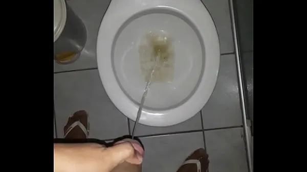 نئے piss زبردست ویڈیوز