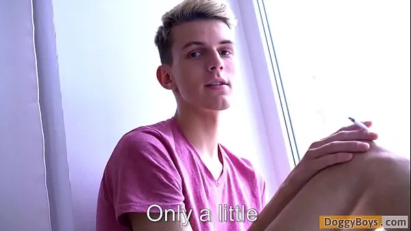 Nowe Euro Twink Felix Has a Long Teen Cock to Show You fajne filmy