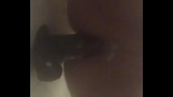 Novi Black cock in the shower kul videoposnetki