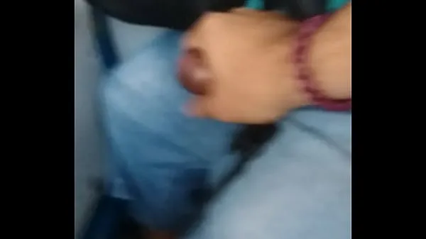 Uutta jacking off on the bus siistiä videota