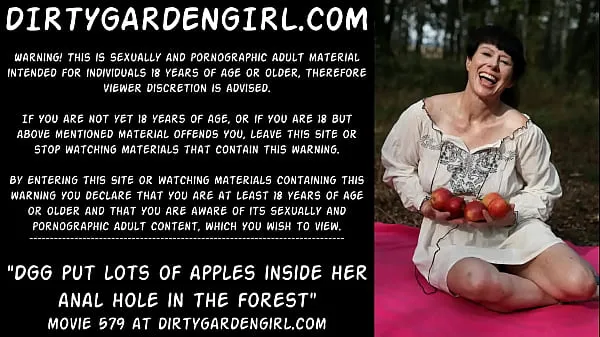 New Dirtygardengirl put lots of apples inside her anal hole in the forest cool Videos