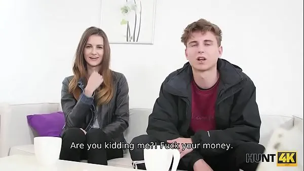 HUNT4K. Hunter gets satisfied by babe because poor couple needs cash Video thú vị mới