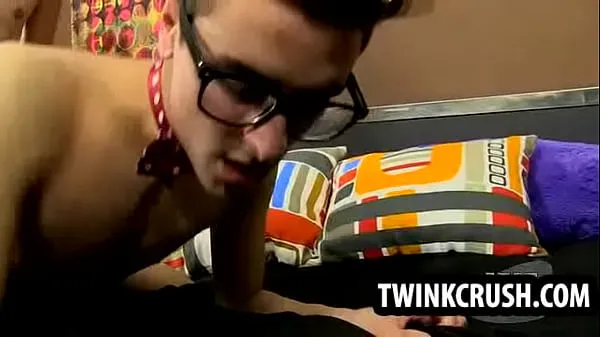 Teen twink gets his tight asshole fucked barebackمقاطع فيديو رائعة جديدة