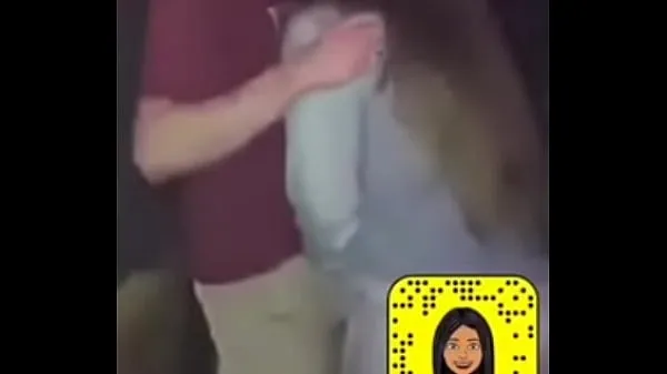 Nye Arab girl sucks in nightclub seje videoer