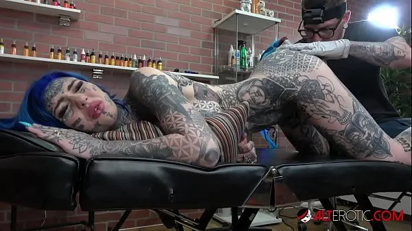New Amber Luke gets a asshole tattoo and a good fucking cool Videos
