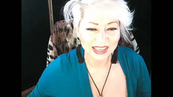 Nya Mature slut AimeeParadise is the Queen of bitch orgasms coola videor