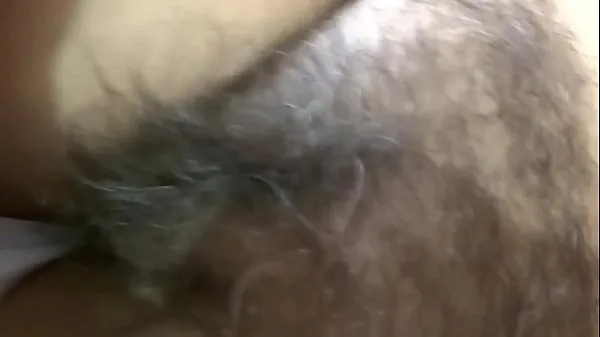 Nouvelles Ma femme poilue latina de 58 ans se réveille très excitée et se masturbe, orgasme, elle veut baiser, elle veut une éjaculation sur sa chatte poilue - ARDIENTES69 vidéos sympas