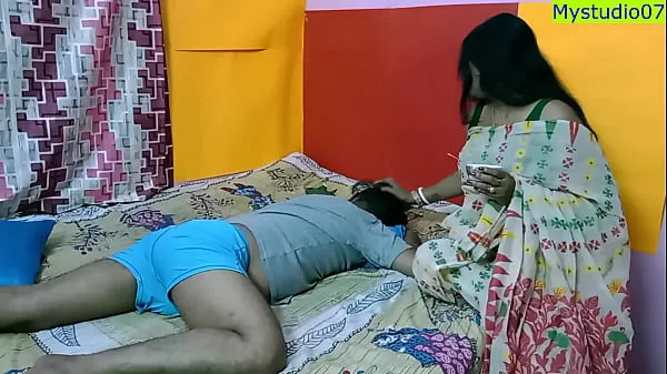 Indian Bengali xxx Bhabhi amatir sialan dengan devor tampan! Seks panas Hindi dengan audio yang jernih Video keren baru