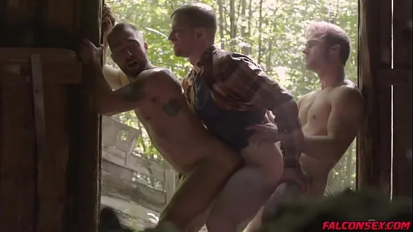 New Watch and enjoy good bareback scene. Enjoy this compilation of some of our hottest bareback scenes!. First, Jeremy London and Thyle Knoxx are hiking thru the woods cool Videos