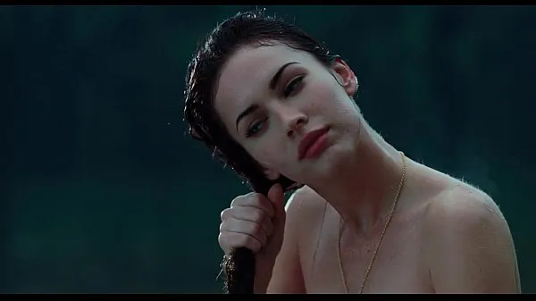 New Megan Fox, Amanda Seyfried - Jennifer's Body cool Videos