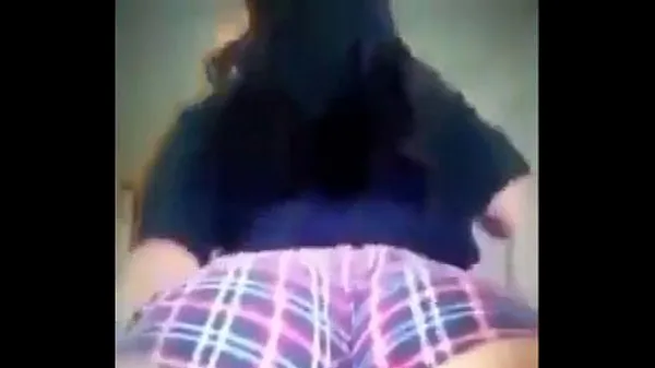 Thick white girl twerking Video hebat baharu